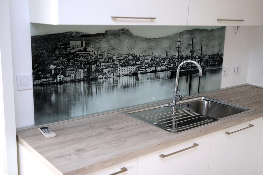 Apartment Mare Vodice Buitenkant foto