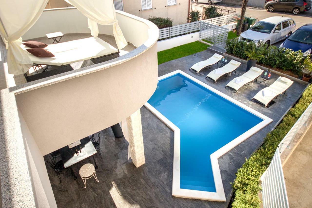 Apartment Mare Vodice Buitenkant foto