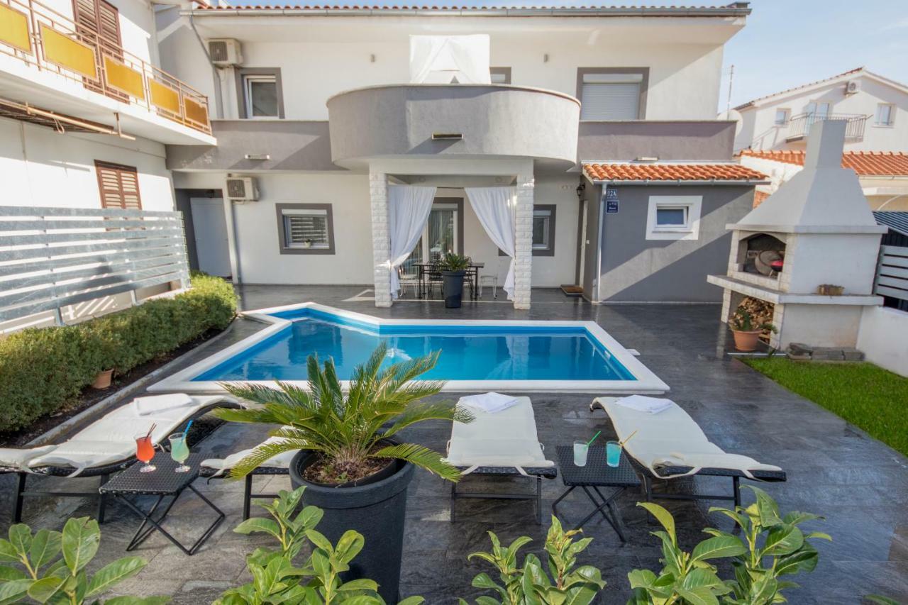 Apartment Mare Vodice Buitenkant foto
