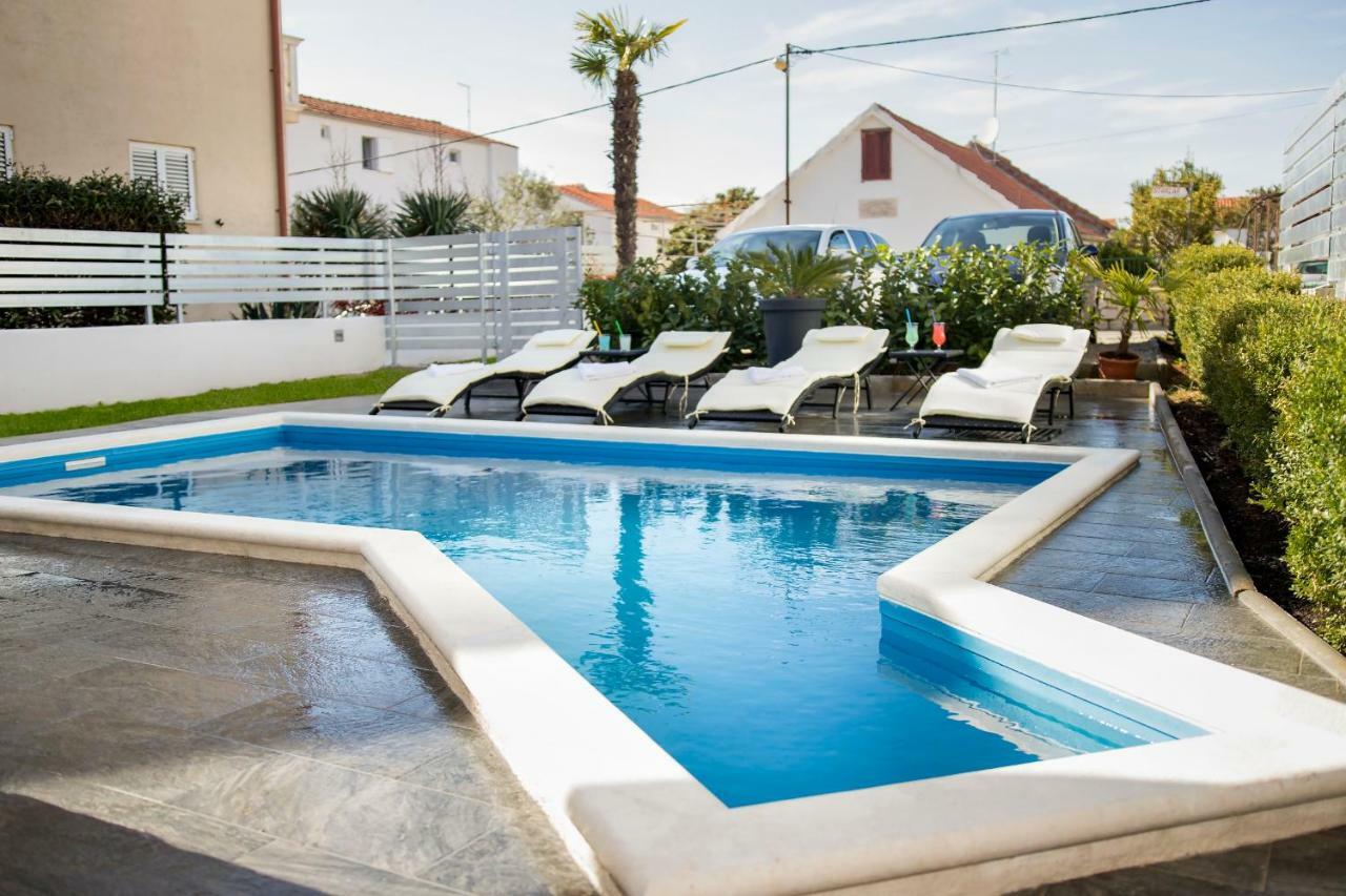 Apartment Mare Vodice Buitenkant foto