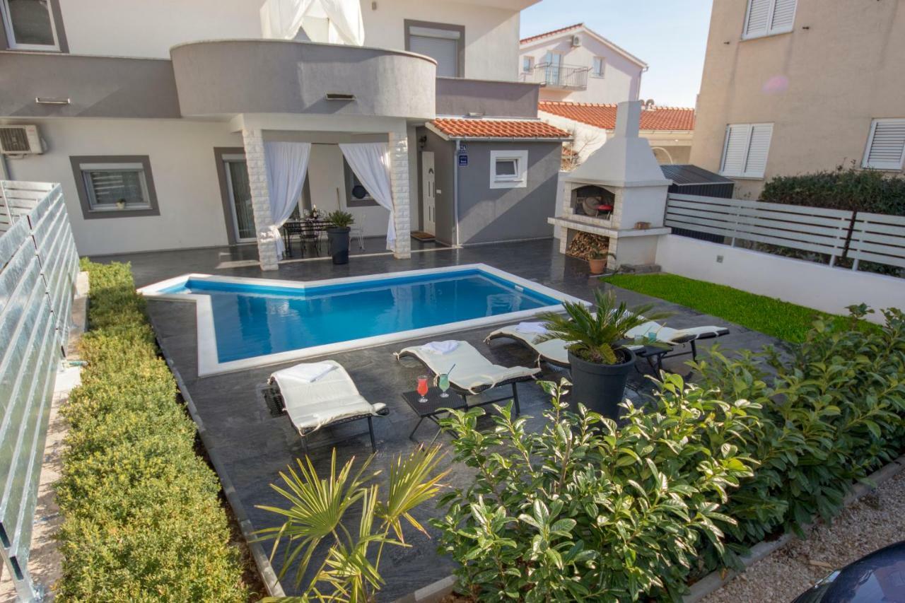 Apartment Mare Vodice Buitenkant foto