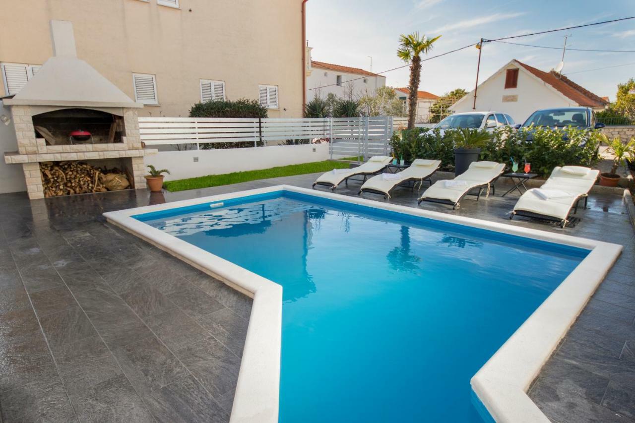 Apartment Mare Vodice Buitenkant foto